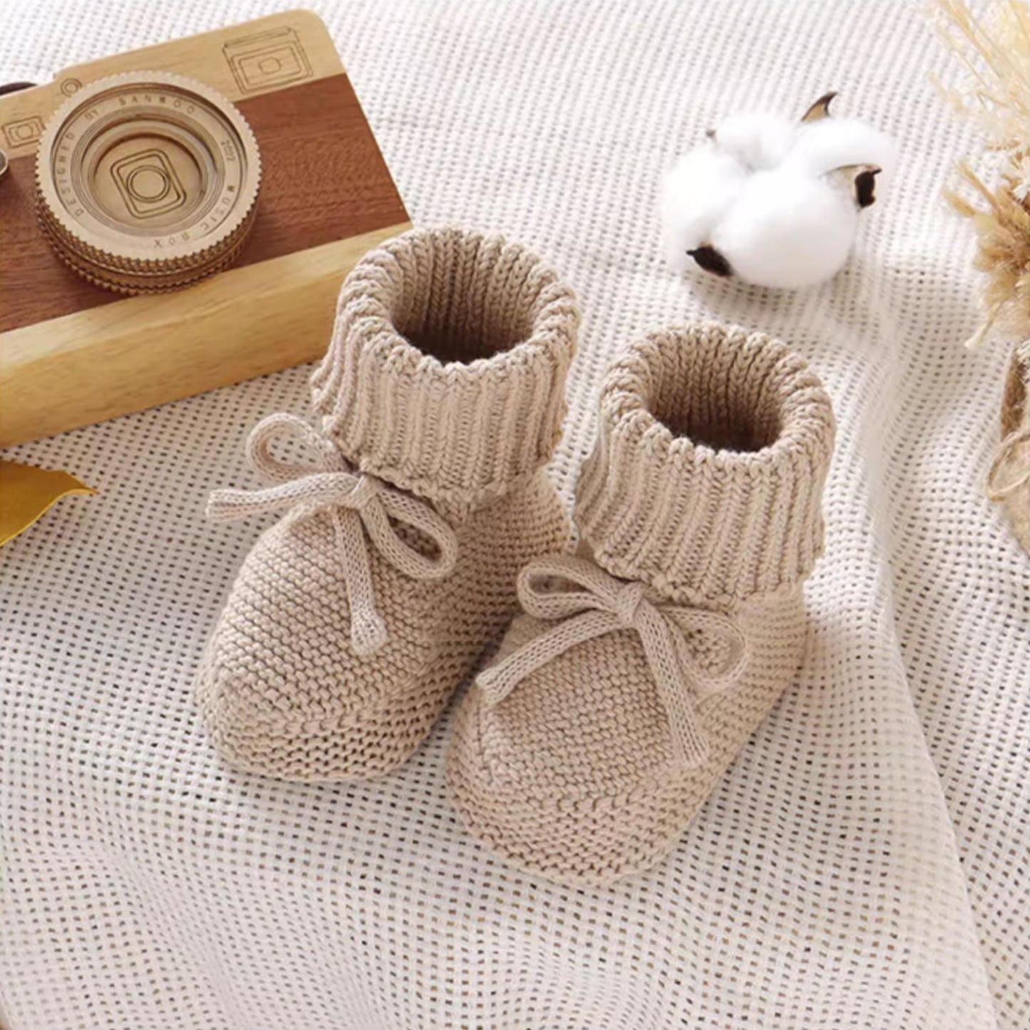 Camel Knit Baby Booties with Bow (9-12cm)