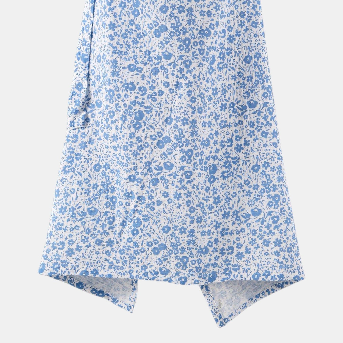 Cotton Gauze Nursing Cover, Blue Blossoms - Detail - Bambisserie