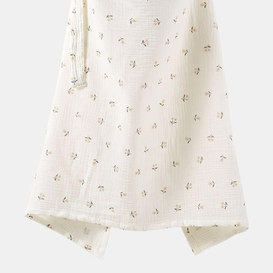 Cotton Gauze Nursing Cover, Pink Blossoms - Detail - Bambisserie