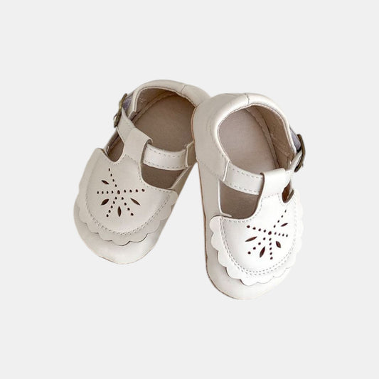 Ivory Scallop Toe Baby Shoes (11-13cm)