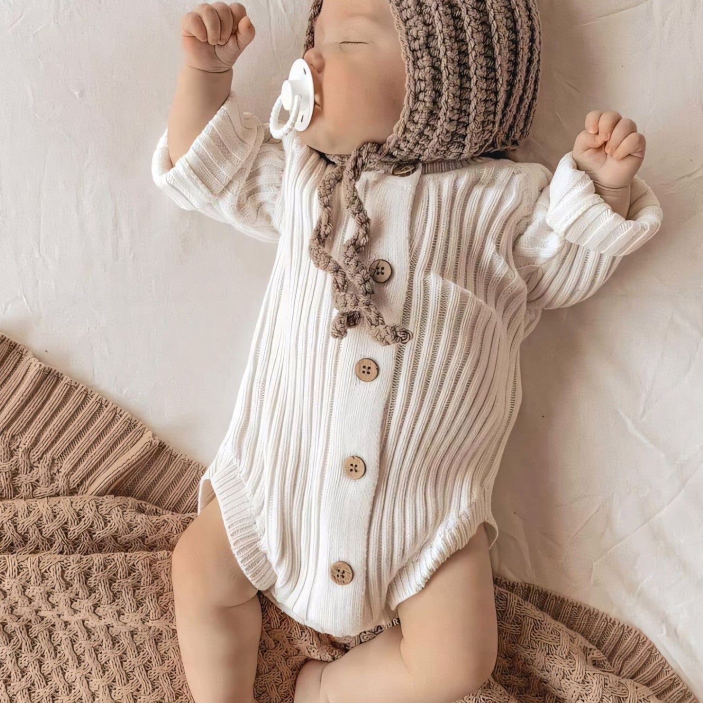 Soft Cotton Knit Baby Romper, White (0m-24m)