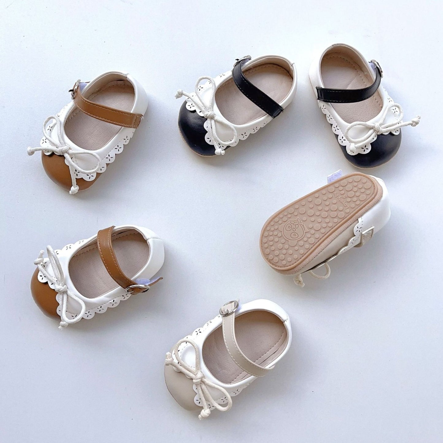 Taupe Retro Bow Baby Shoes (11-13cm)