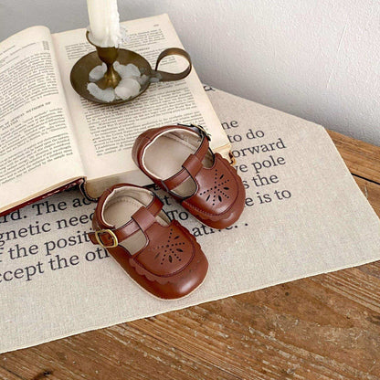Brown Scallop Toe Baby Shoes (11-13cm)