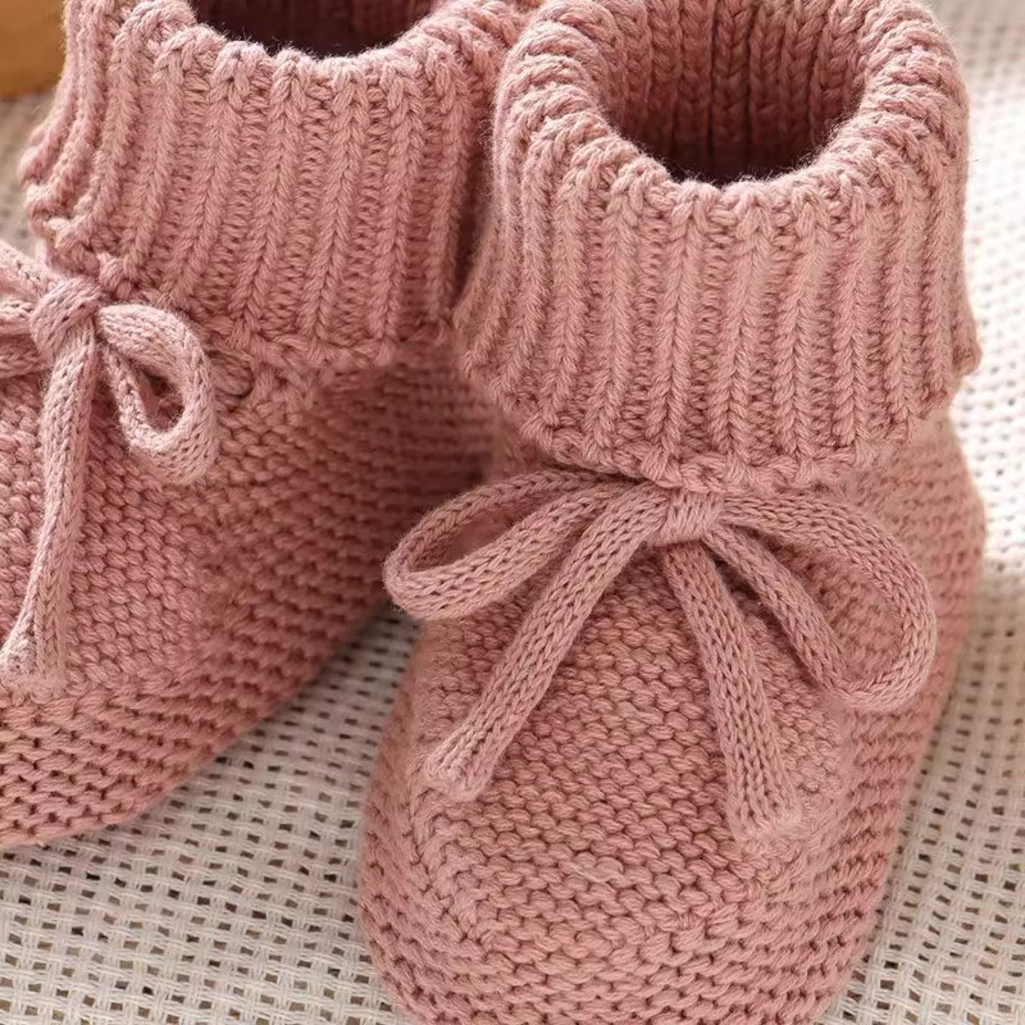 Pink Knit Baby Booties with Bow (9-12cm)