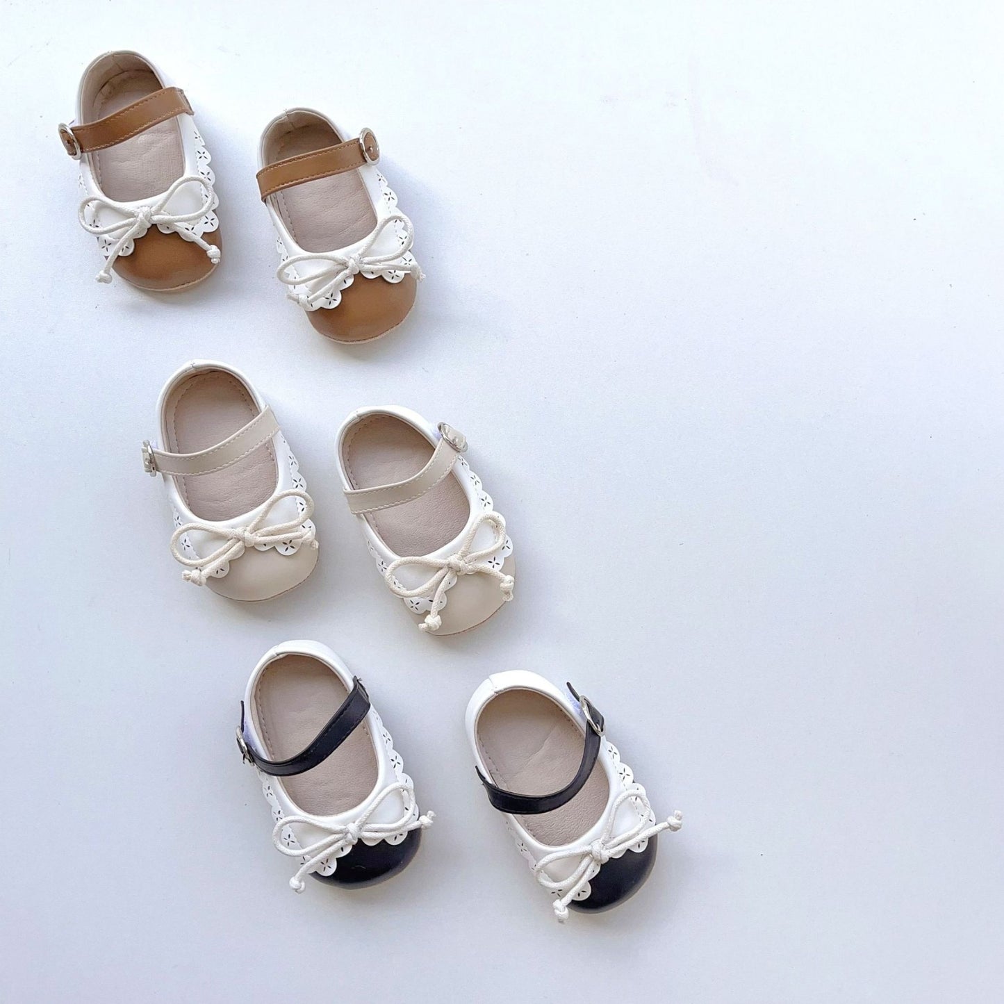 Taupe Retro Bow Baby Shoes (11-13cm)