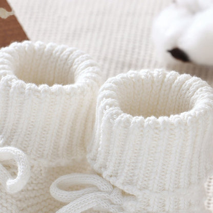 White Knit Baby Booties with Bow (9-12cm)